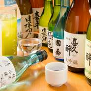 大将曰く「静岡の酒蔵は最近、若い杜氏ががんばって活気づいています」とのことで、そんな地元の蔵から吟味して選んだおすすめの銘柄を各種取り揃えています。