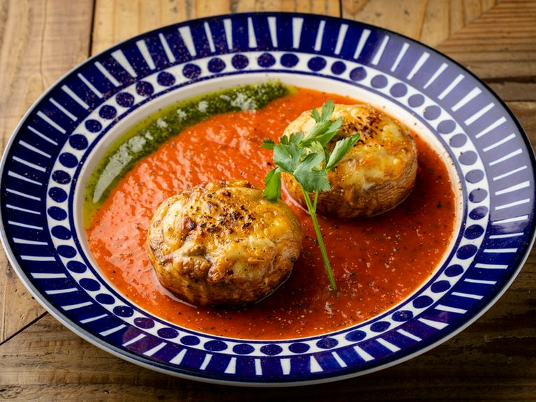 ジャンボマッシュルームの肉詰めオーブン焼き