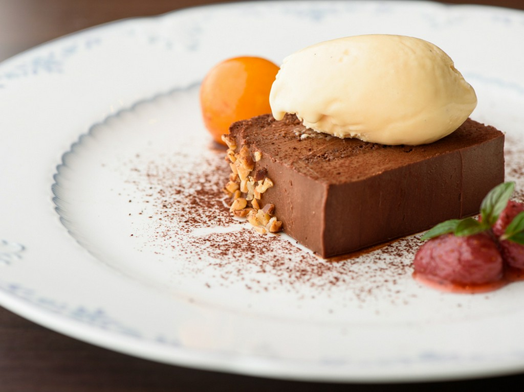 本格ドルチェもすべて手づくり。SNS映えする盛り付けにも注目