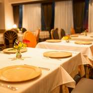 時に外国から日本を訪れるゲストへ、食を通したおもてなしの心を伝えられるレストラン。地元・富山の食材を用いたフレンチは、シェフのオリジナリティーが光るスペシャリテです。