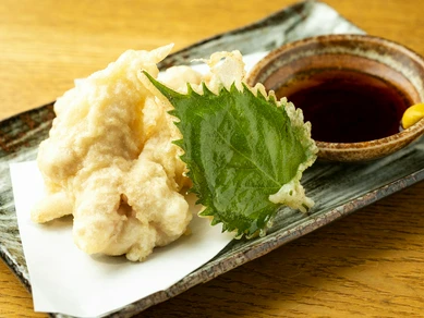 とり肉に衣をつけて揚げた大分の絶品ご当地グルメ。ぽん酢とからしでどうぞ！『とり天』4個