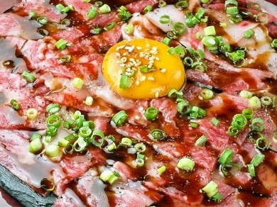 特選A5和牛の炙りユッケ