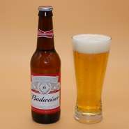 ハンバーガーと言えば　このビール！