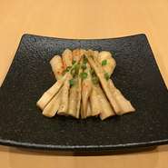 箸休めにピッタリの一品。
歯触りの良い食感をお楽しみ下さい。