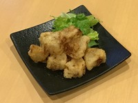 箸休めにピッタリの一品。
初めての食感に驚いて下さい。