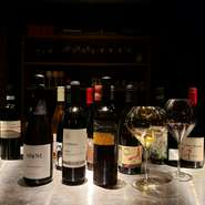 日本、イタリア、フランスなど、厳選された世界各国のワイン