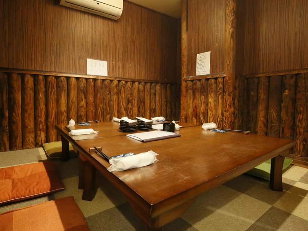 洗練されたプライベート感のある和空間は、接待、会食利用に最適