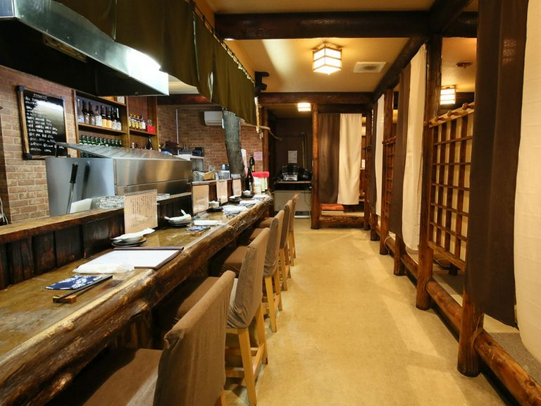 美味しい創作料理と店主の笑顔に癒される、1人の贅沢な時間