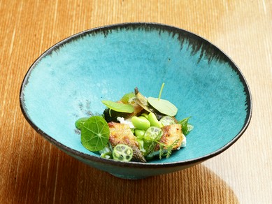 自然と酒がすすむ至極の酒肴『鮎と肝 茶豆 胡瓜 茄子のペースト』