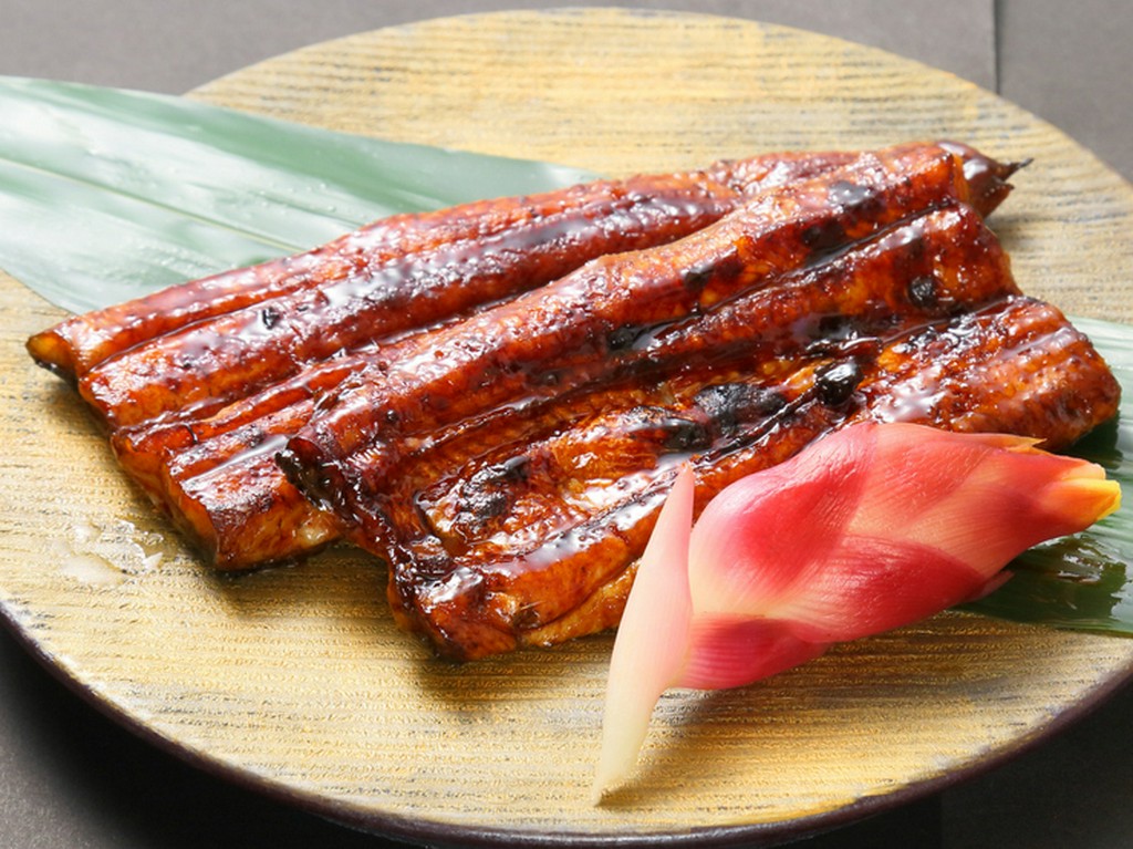 伝統のタレで味わううなぎ料理は、テイクアウトも可能