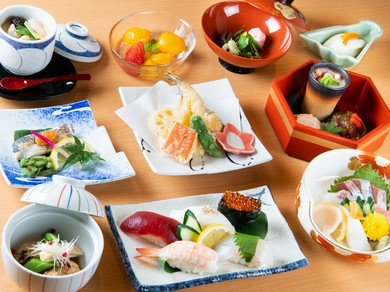 玄界灘・近海の魚介を厳選。店主が目利きした上質な旬を堪能する