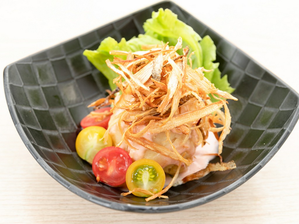 滑らかな舌触りのマッシュポテトに、和のエッセンスを加えた『和風ポテトサラダ』