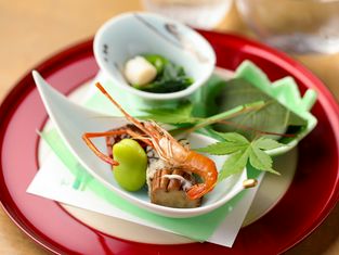 日本料理 波势