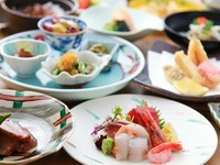 ◇ヒトサラ予約＆平日ランチ限定◇
食後のコーヒー　又は　お抹茶サービス！（ご来店時にご申告下さい）