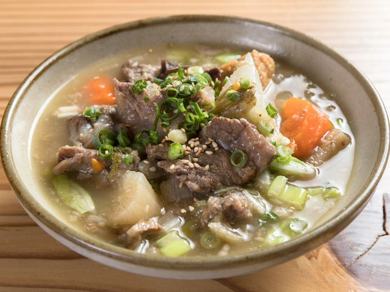 あっさりとした味わい『和牛A5牛スジ煮込み　ねぎ塩味』