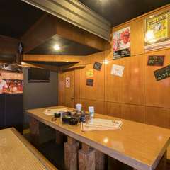 家族で訪れている人も多いことが【炭猿】の良さ