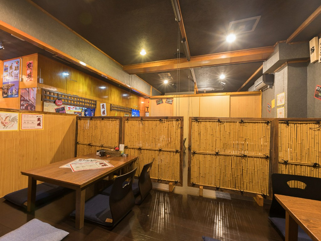 今年の忘年会は、開店したばかりの【炭猿】へ！