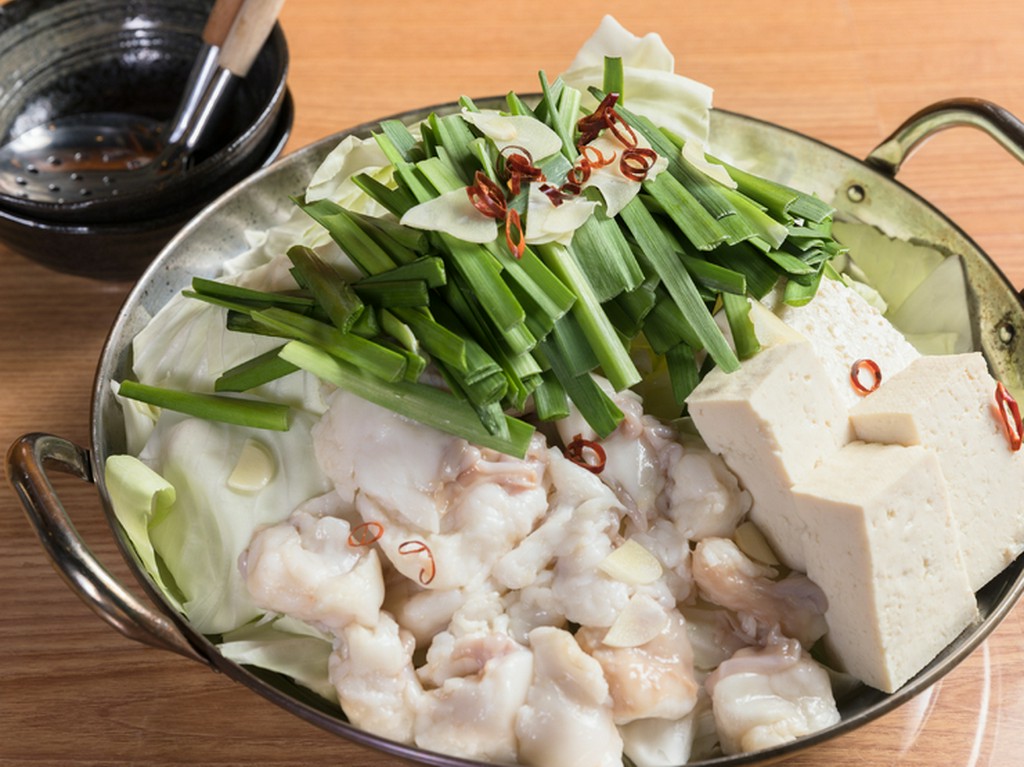 プリプリのもつの旨味、野菜の旨味が溶け込んだスープも絶品『もつ鍋』