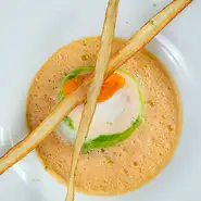 ※サービス料13％と消費税を含めた金額でございます。
※アレルギー食材につきましては、スタッフにお知らせくださいませ。
※コース内容は、季節や仕入れ状況により変更する場合がございます。