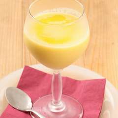 トウキビの甘みを堪能できる、濃厚な味わいの食べるスープ『冷製トウキビスープ』