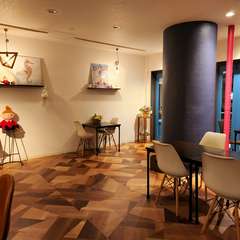 落ち着いてゆっくりしたひと時を過ごせるダイニング