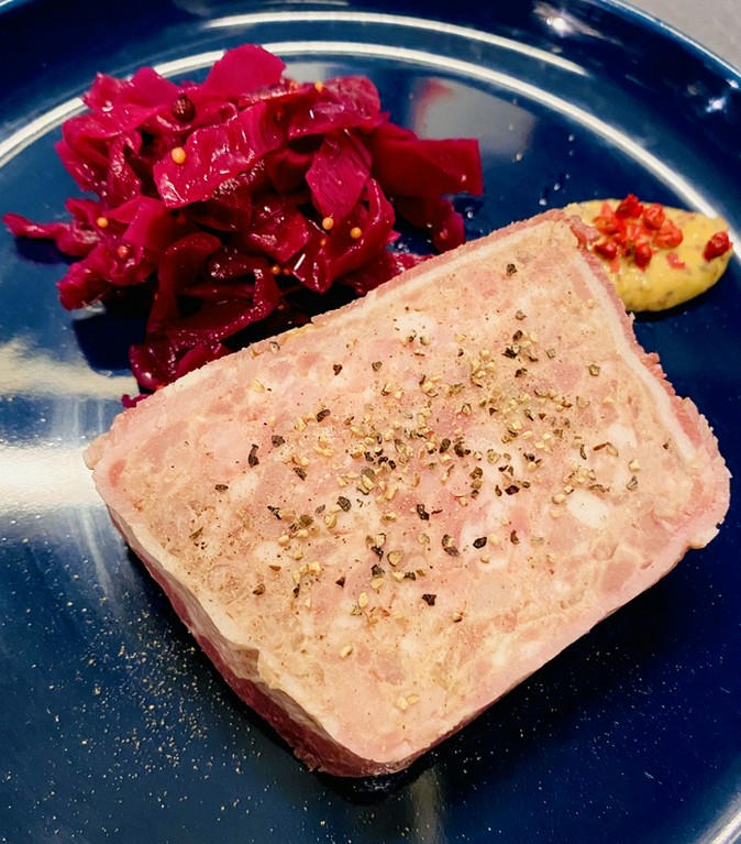 食べ応えと繊細さの競演『田舎風テリーヌ　パテカン』