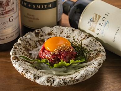 美味しい＆高コスパなワインを選りすぐり、九州の地酒も充実