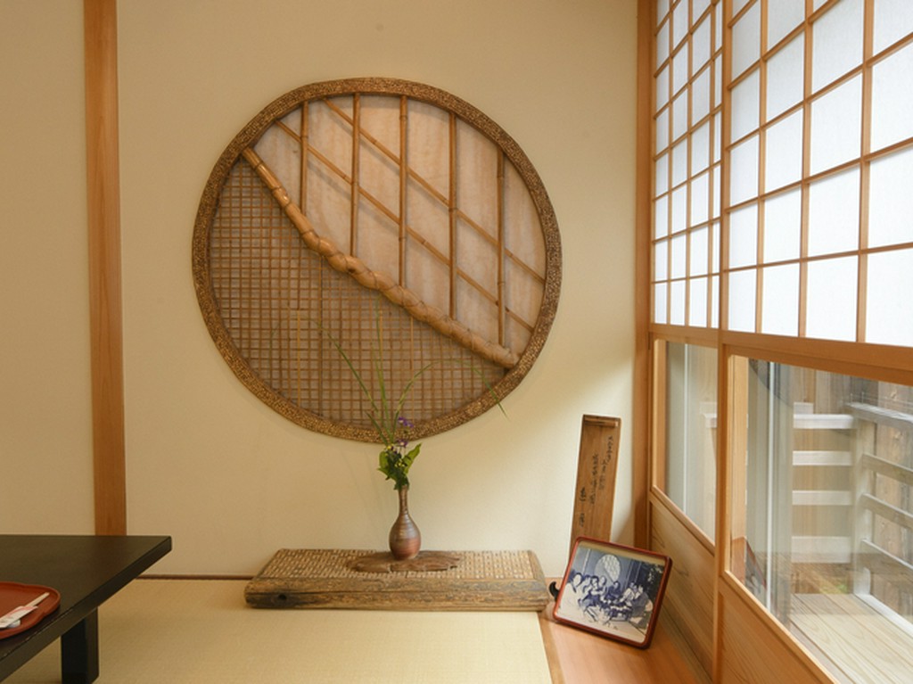 渡月橋すぐ近く。観光前後に立ち寄って、ホッと一息つける癒し処