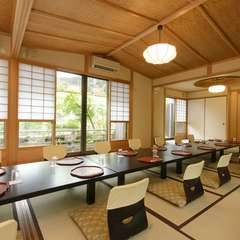 家族のハレの日を祝うのに相応しい、洗練された和の上質空間