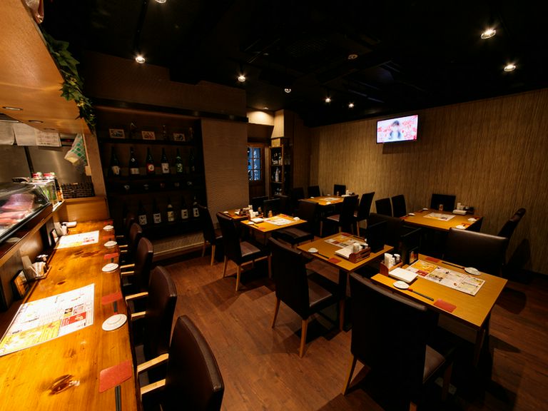 15名〜20名まで利用できるコース料理は、3日前までに予約が必要