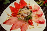 新鮮な洋風のお刺身です。