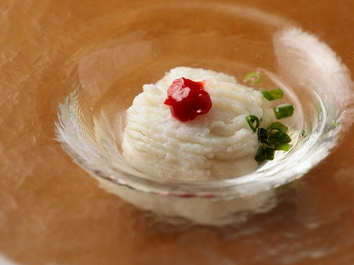 アルコールとの相性が考えられた『お通し』