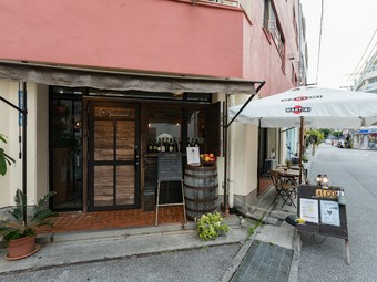 「五感＋アルファ」をコンセプトとした料理・空間・接客をお届け