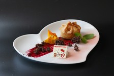 SHOWBOXでランチショー＋APPLEHOUSEで展望台や360℃シアターをお楽しみいただけるプランです♪