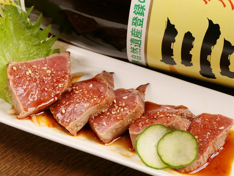 鮮度抜群で旨みが凝縮された『牛ハツたたき』