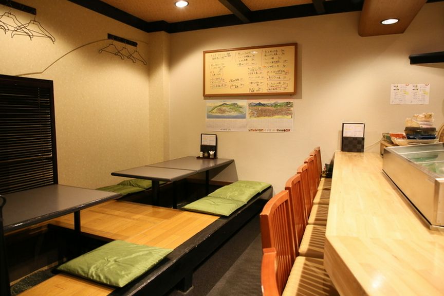 【カウンター×8席】お一人様でもお気軽にご利用下さい！