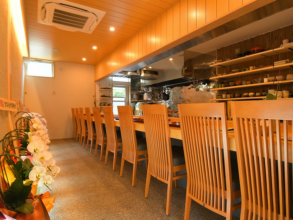いち早く“いつもの店”にしたくなる、戸塚の本格懐石料理店