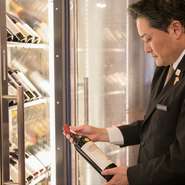 生産者の想いを伝えながら、ワインと料理のマリアージュを提案