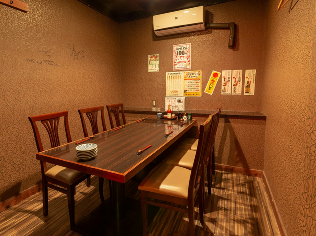 接待や家族の会食におすすめのテーブル個室