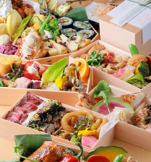 「とみぞう弁当」販売しております