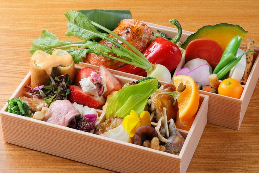 酒のあて 名物十肴盛り