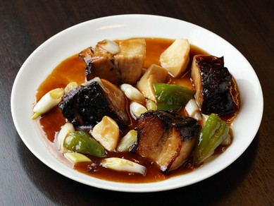 マイルドで奥深い味わい『エビチリ』