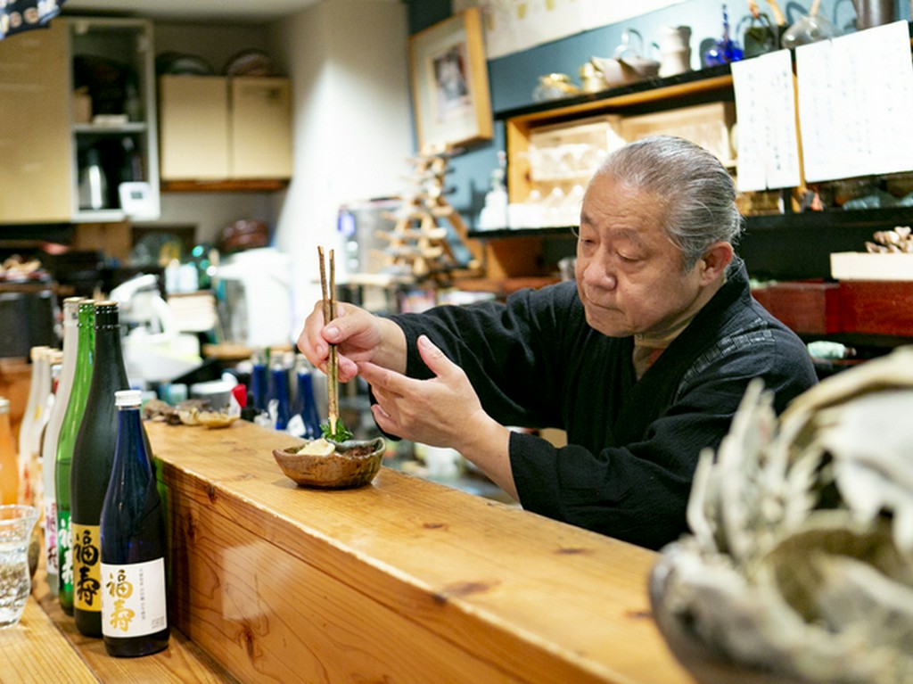 日本酒好きのゲストがリラックスして過ごせるひとときを演出