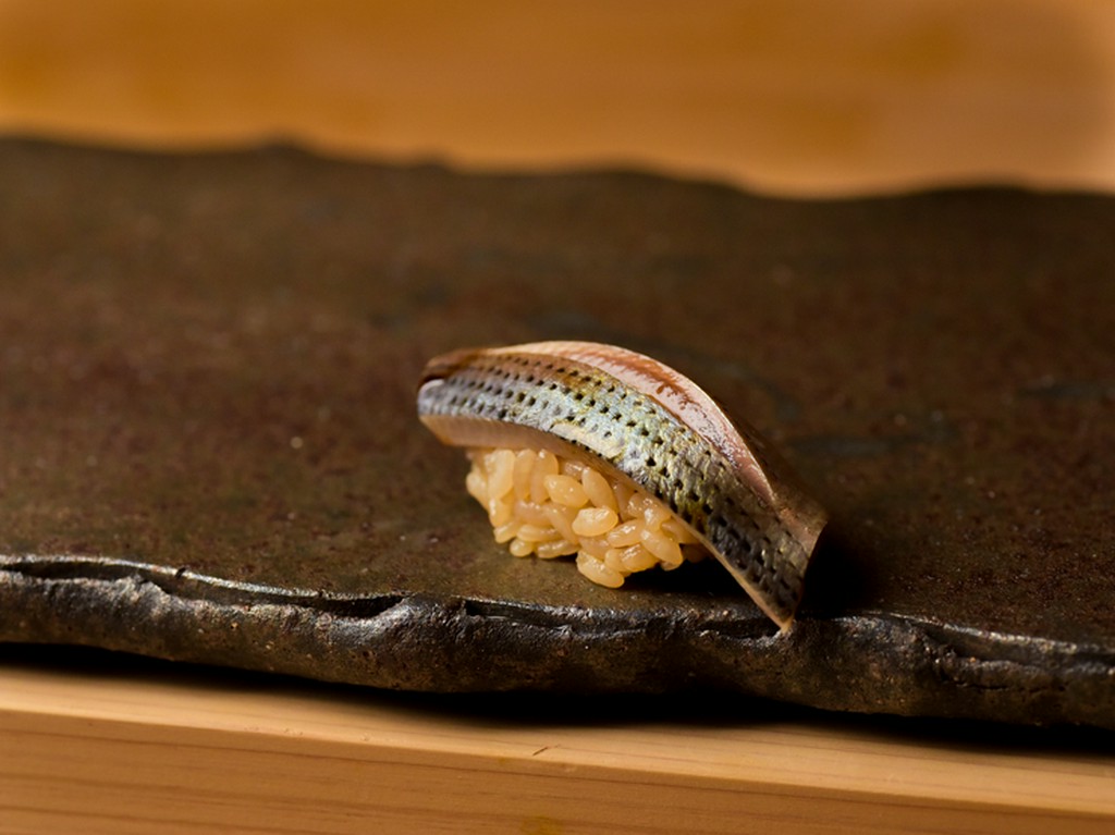 鮨屋の技量が分かると言われる『コハダ』