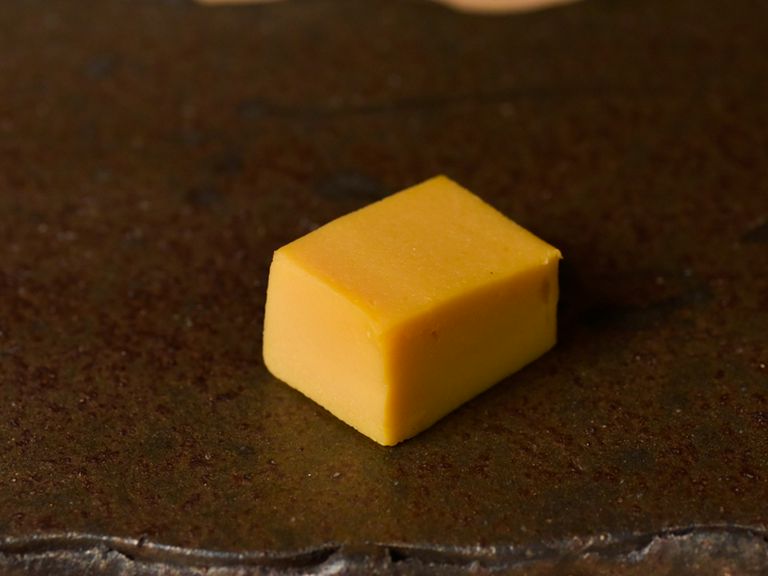 3時間かけ、炭火でじっくりと焼き上げる『玉(ぎょく)』