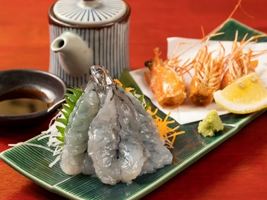 ニューカレドニアのきれいな海で育まれた世界最高品質の呼び声高い『天使の海老』