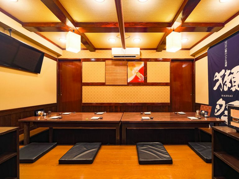 職場の宴会、親しい友人同士の集まりに。掘りごたつの個室も完備