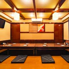 職場の宴会、親しい友人同士の集まりに。掘りごたつの個室も完備