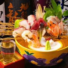 その日の良いものを選りすぐった旬の味覚『本日のお造り盛り合わせ』二人前