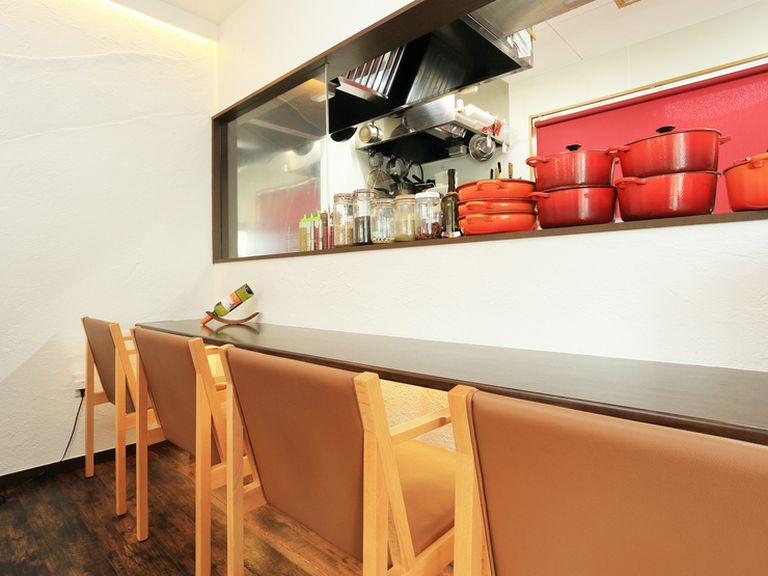 頑張った自分へのご褒美に。素敵なビストロでランチやディナー